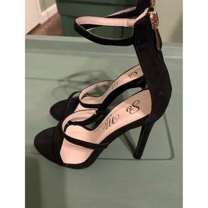 Fashion Nova Heels